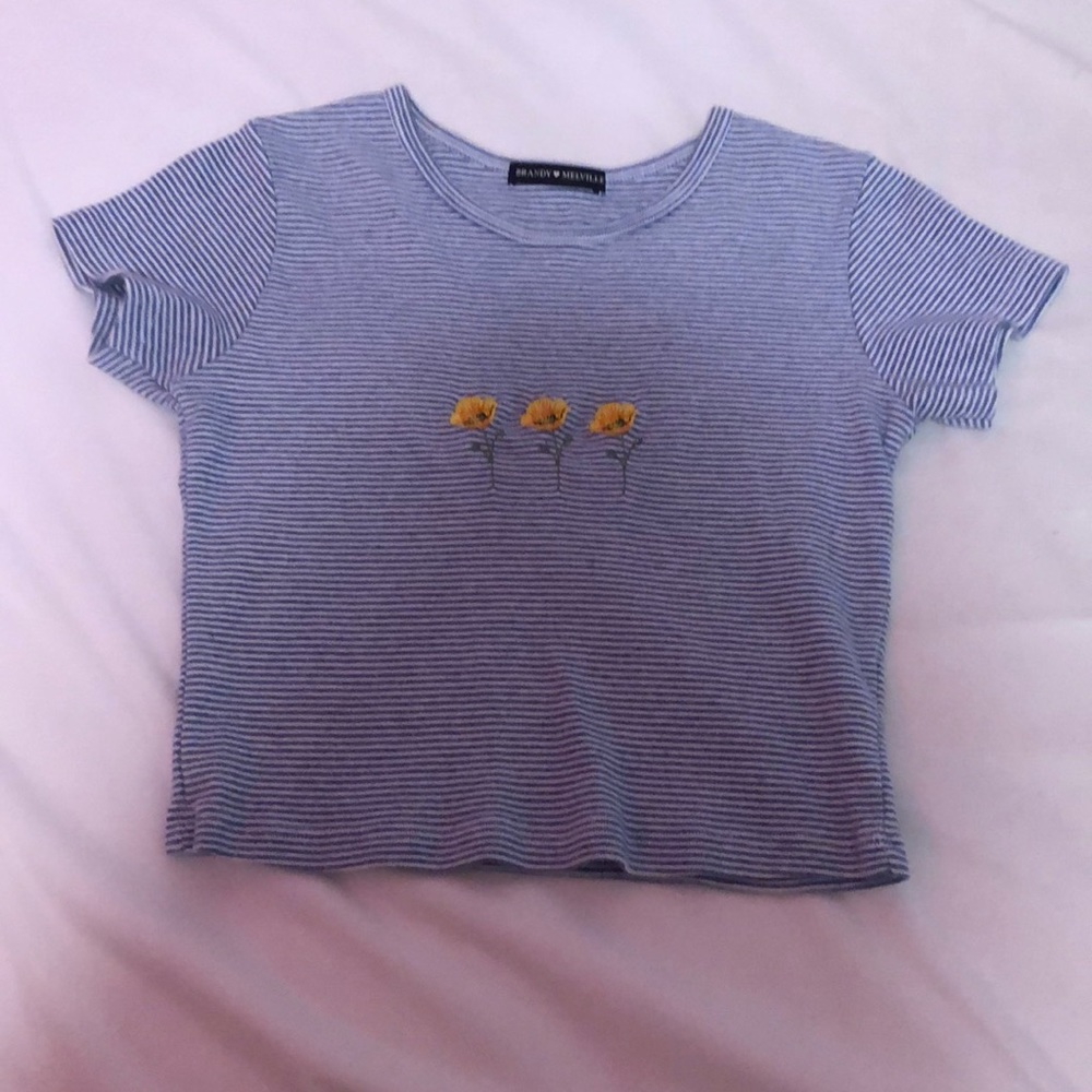 BRANDY MELVILLE POPPY FLOWER CROPPED TEE